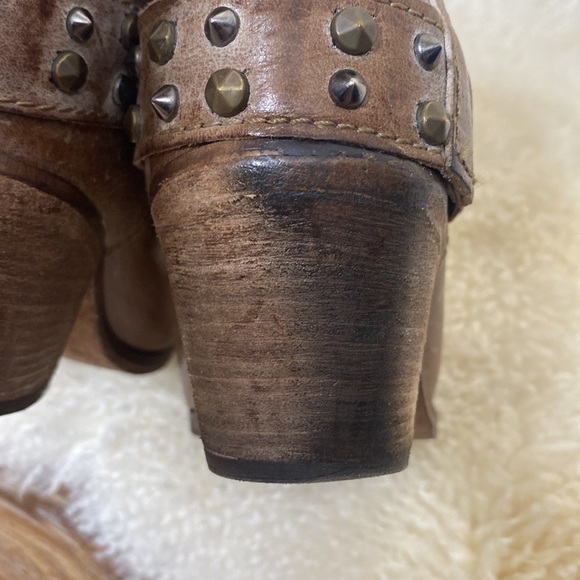 COPY - Circle G Studded Boots - Picture 7 of 9